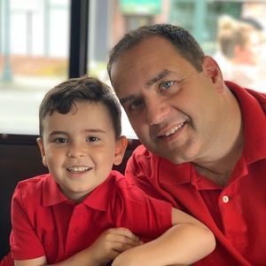 Meet your Posher, Louis